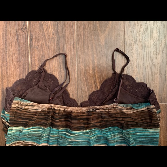 Laura sheer top - Picture 4 of 6